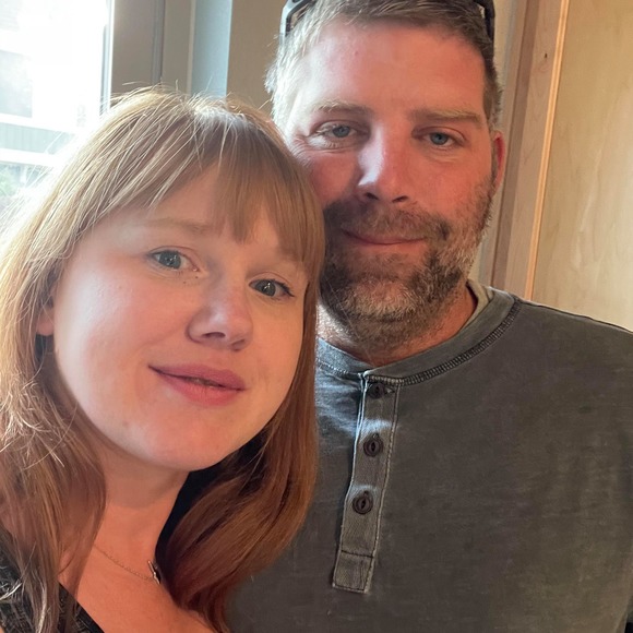 Meet your Posher, Kristen - Picture 1 of 1